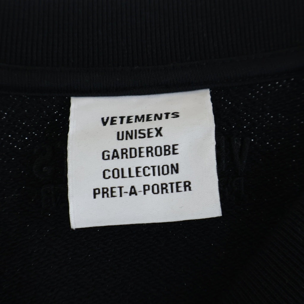 VETEMENTS(ヴェトモン) ロゴ刺繍 オーバーサイズ クルーネック スウェット ブラック