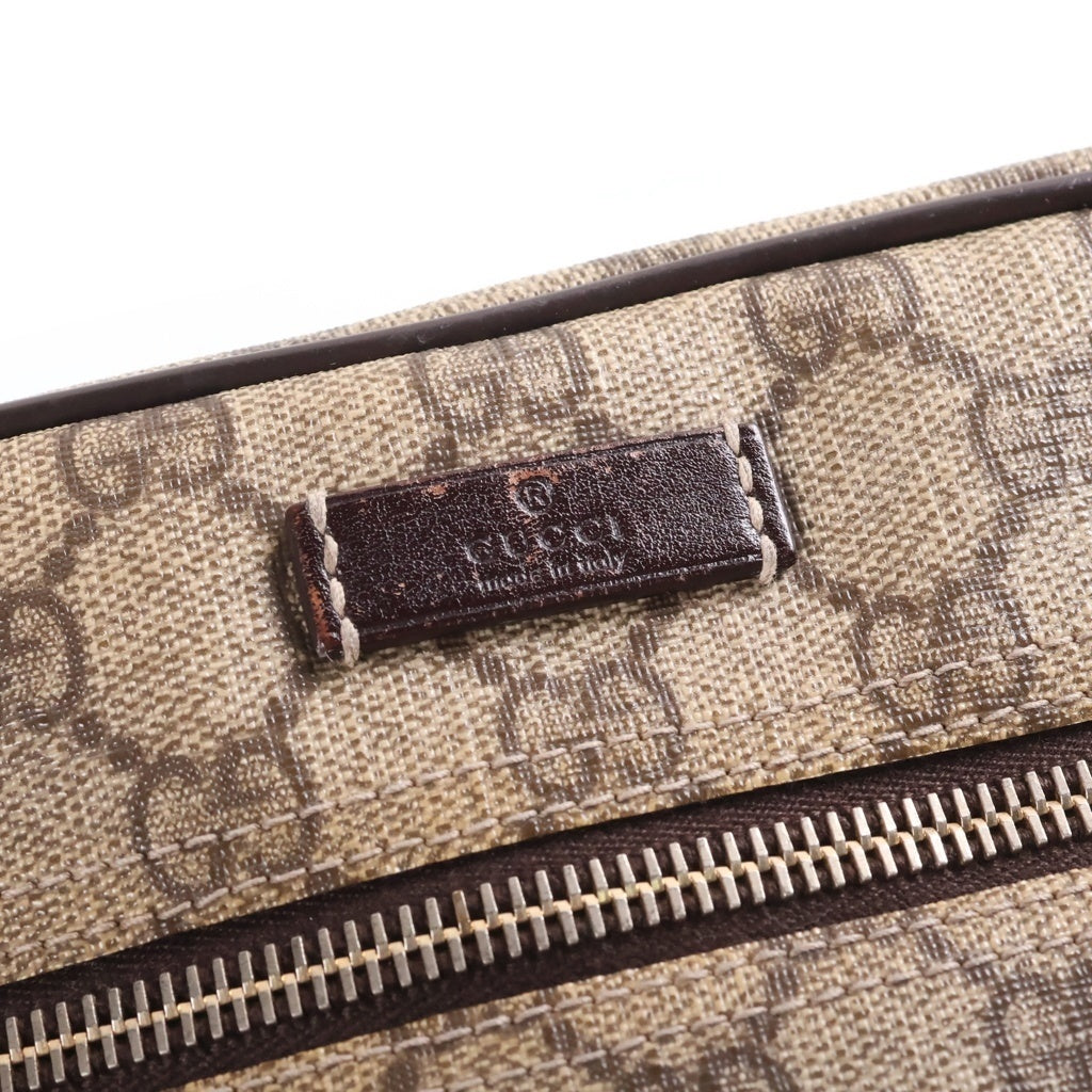 GUCCI(グッチ) GGインプリメ ショルダーバッグ ポシェット PVCレザー ベージュ 233268 525040 レディース
