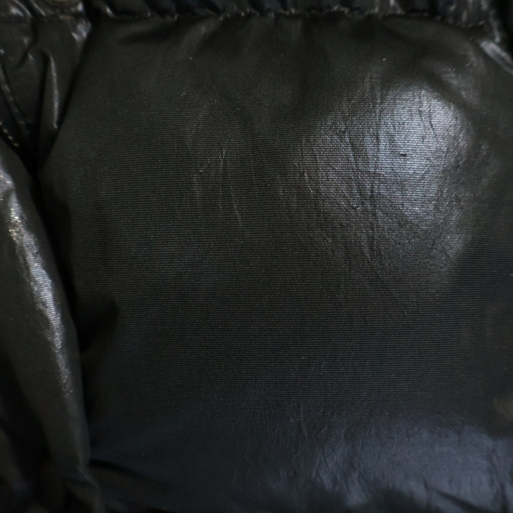 MONCLER(モンクレール) BERGERAC ベルジュラック ビーズロゴワッペン ナイロン ダウンジャケット ブラック 45394/50/68950