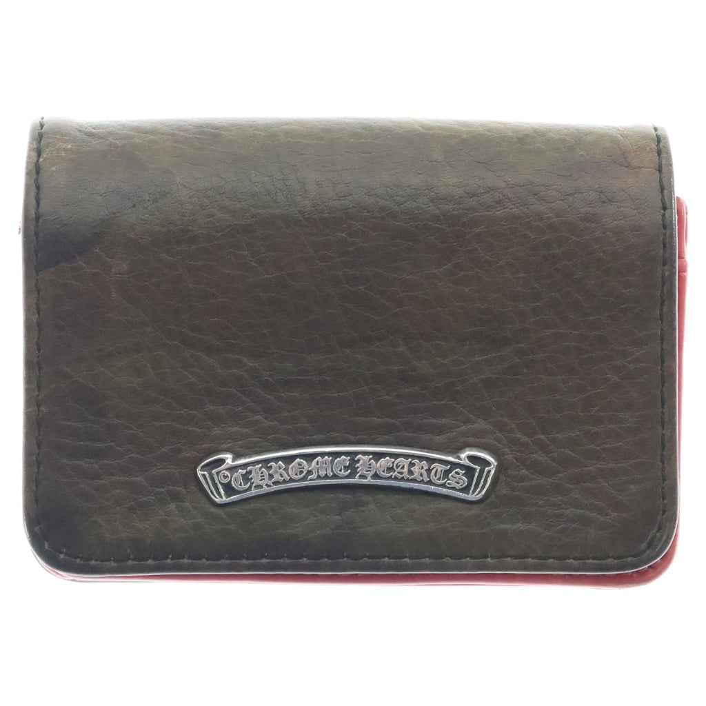 CHROME HEARTS(クロムハーツ) 3POCKET CARD CASE スクロールラベル カモ柄 3ポケット レザーカードケース カーキ/レッド