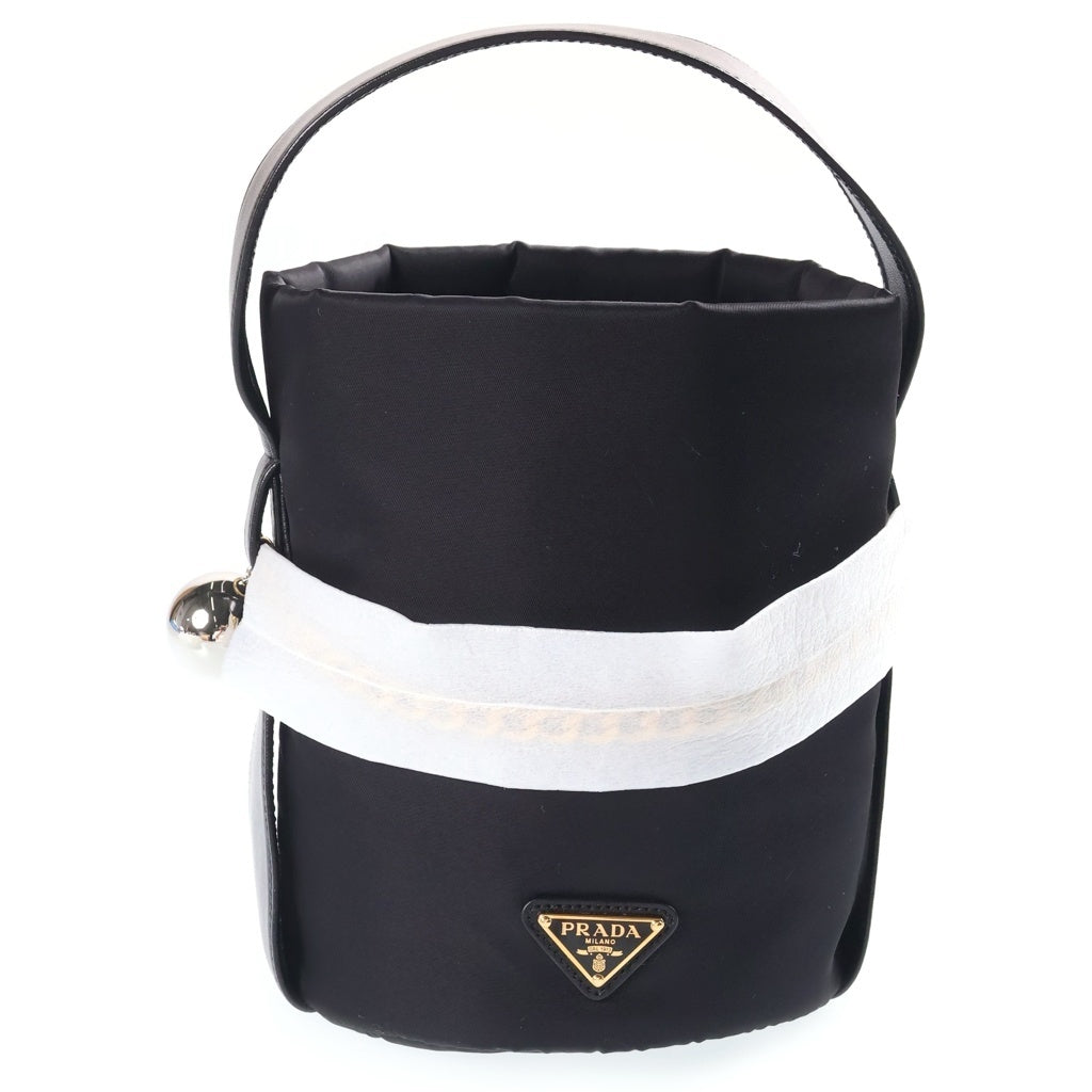 PRADA(プラダ) SECCHIELLO バケット ハンドバッグ ナイロン トライアングルロゴプレート ブラック ゴールド金具 1BE088 レディース