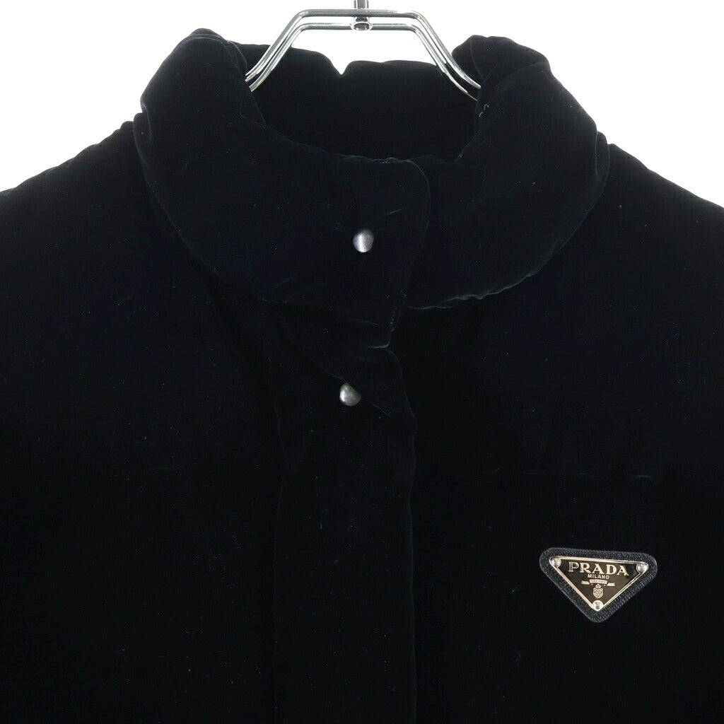 PRADA(プラダ) 三角ロゴプレート コンバーチブル クロップド ベルベット ダウンジャケット ブラック レディース 291805 S222 1XJX