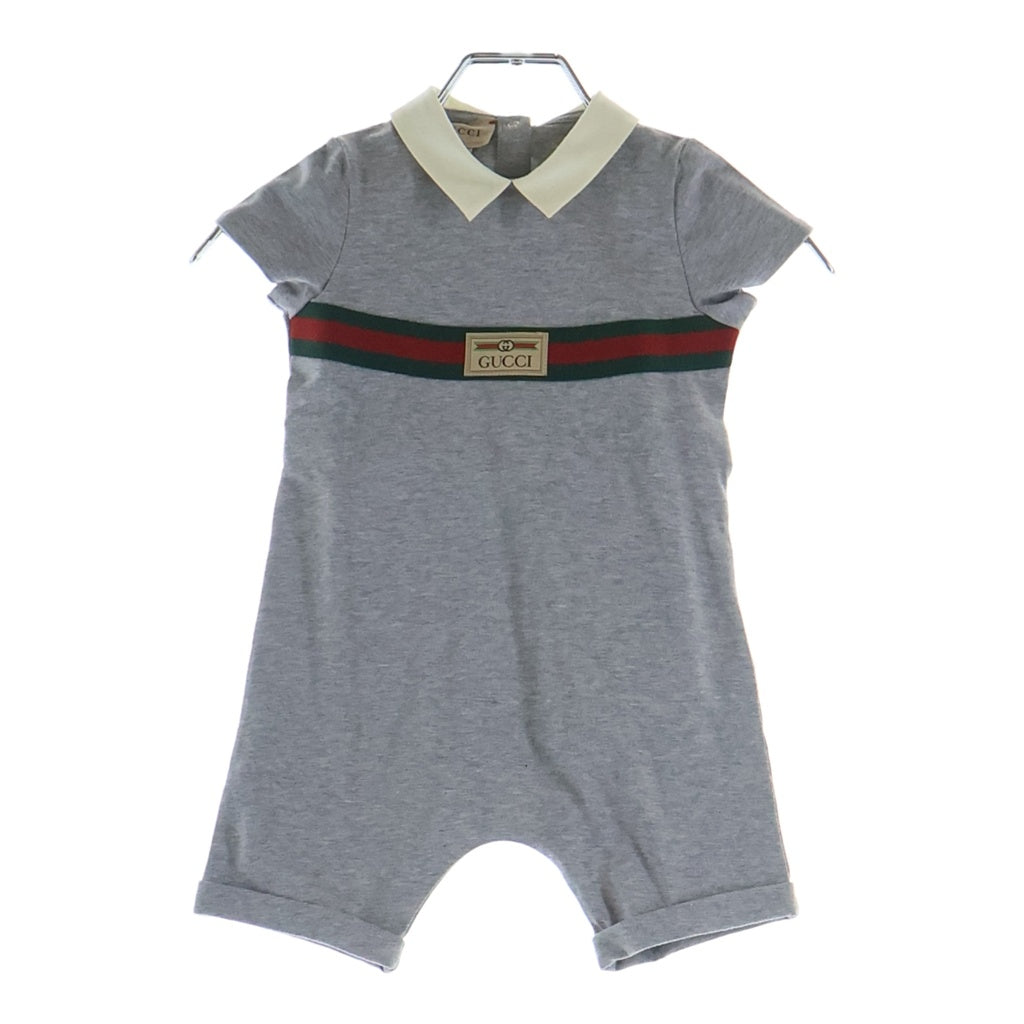 【極美品】GUCCI グッチ ブルゾン 2023AW シェリーライン ロゴ アップリケ シグネチャー 高密度ウェザークロス コットン100％ リラックスフィット トラックジャケット ドリズラー アウター タグ付属 メンズ サイズ 48 カーキ イタリア製 742826【中古】 GUCCI(グッチ) シェリーライン コットン 2ピース ロンパース グレー