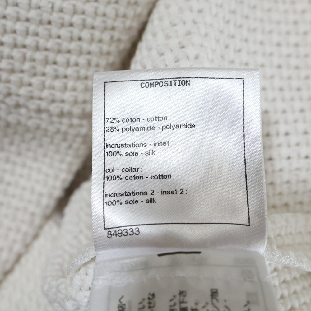 CHANEL(シャネル) ココマークボタン コットンニット フリル 半袖 ミディアムワンピース ホワイト/ブラック レディース P71969V63611