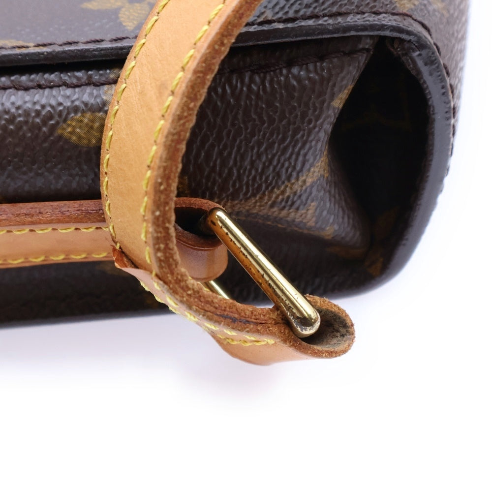 LOUIS VUITTON(ルイヴィトン) サンクルー モノグラム PVC レザー プッシュロック ショルダーバッグ ゴールド金具 ブラウン M51242