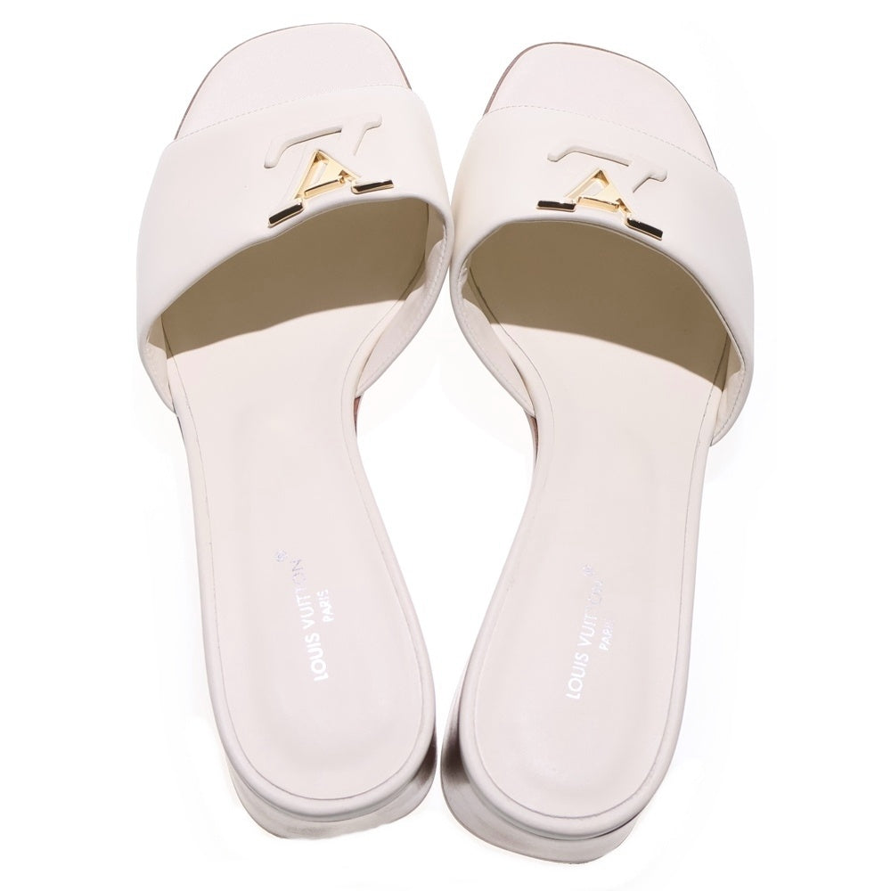 LOUIS VUITTON(ルイヴィトン) LVマレ ミュール カプシーヌ ロゴ