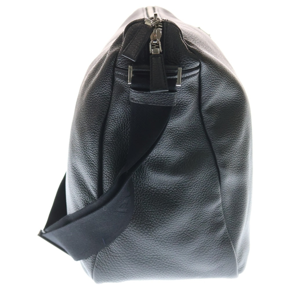 PRADA(プラダ) ヴィッテロ ダイノ トライアングルロゴプレート レザー ショルダーバッグ シルバー金具 ブラック 2VH182