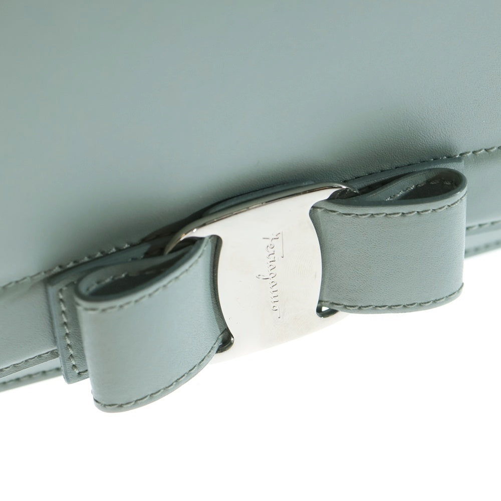 Salvatore Ferragamo(サルヴァトーレ フェラガモ) ヴァラ リボン ショルダーバッグ ライトブルー レザー レディース