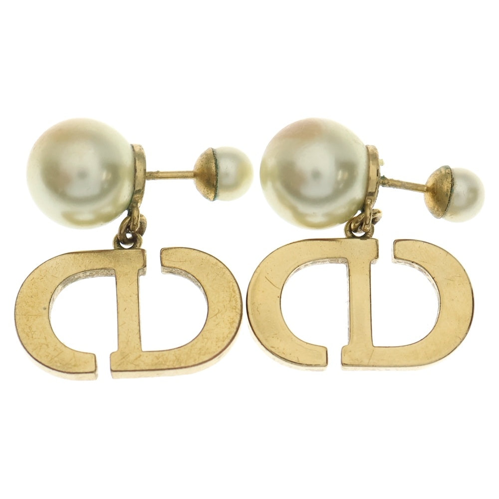 DIOR(ディオール) CDロゴ パールピアス ゴールド×ホワイト GP レディース