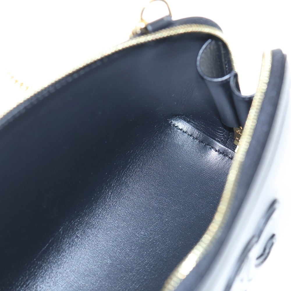CELINE(セリーヌ) チェーン付きクラッチ キュイル トリオンフ チェーンショルダーバッグ ミニバッグ ブラック 10E383DR8.38NO ゴールド金具 レディース