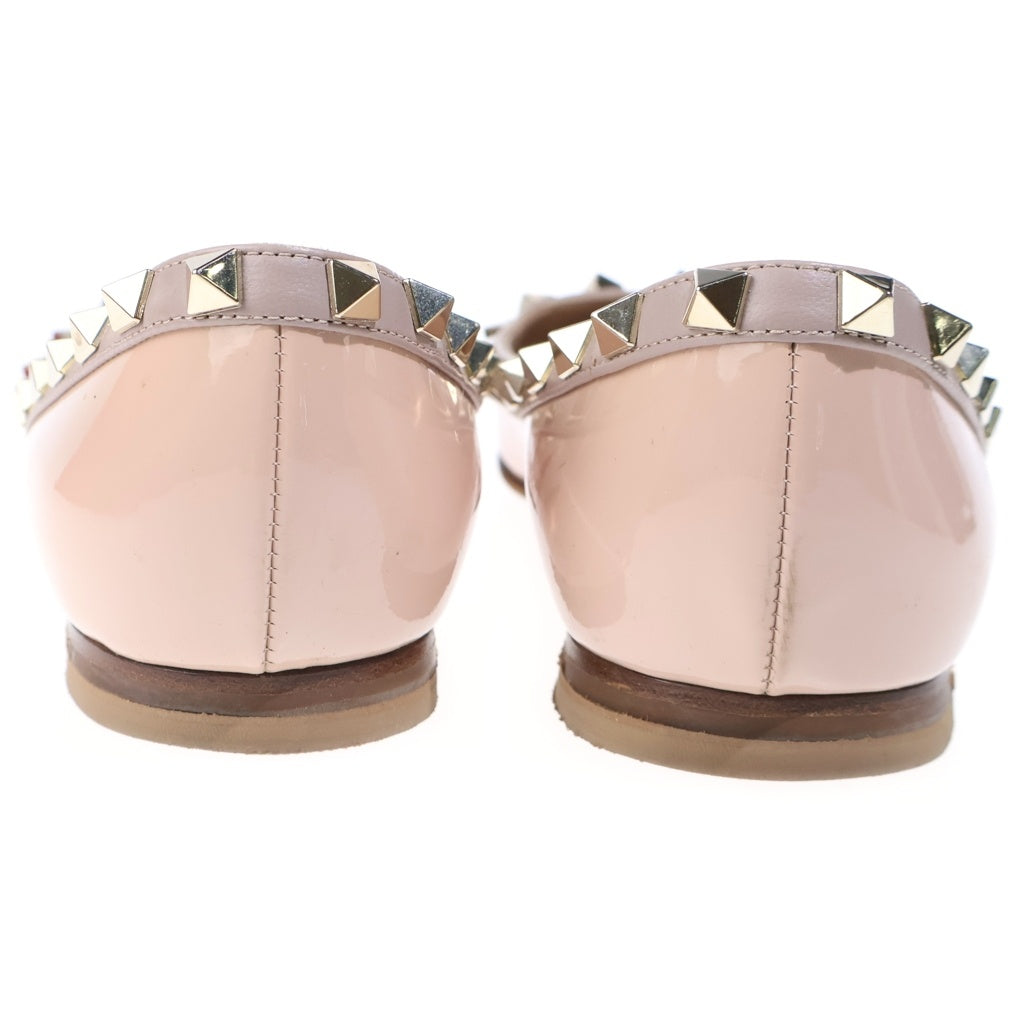 VALENTINO(ヴァレンティノ) ロックスタッズ パテントレザー ポインテッドトゥ フラットシューズ パンプス ピンク レディース