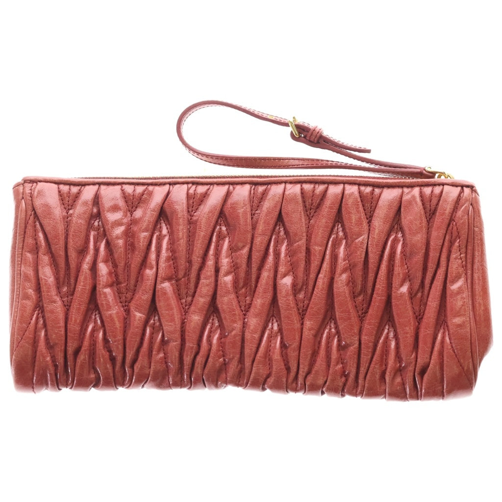 miumiu(ミュウミュウ) マテラッセ ポーチ クラッチバッグ ケース ピンクレッド レザー ゴールド金具 レディース