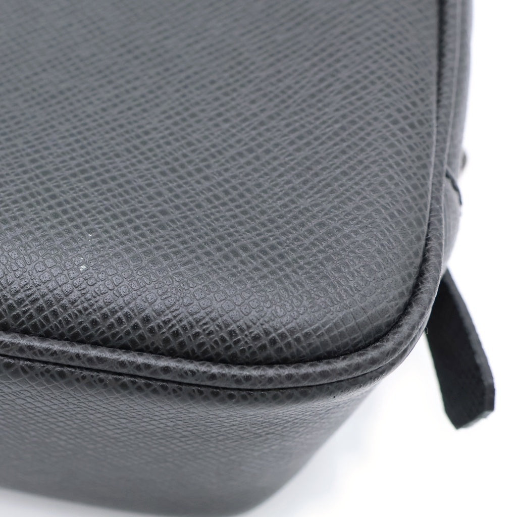 LOUIS VUITTON(ルイヴィトン) タイガ トゥルーストワレット セカンドバッグ ポーチ 収納 クラッチ ブラック レザー M30212 シルバー金具