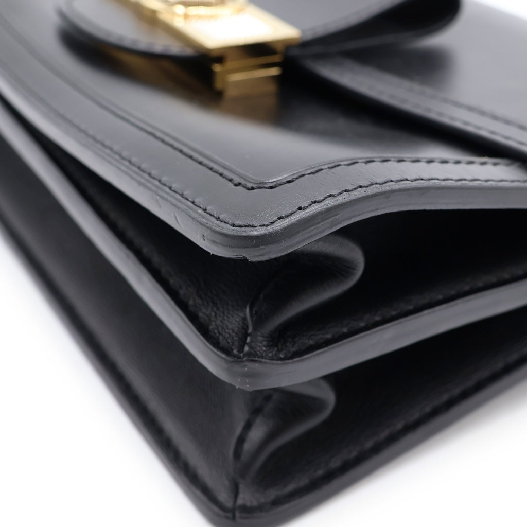 LOUIS VUITTON(ルイヴィトン) LVロック ドーフィーヌMM レザー チェーン ショルダーバッグ ゴールド金具 ブラック M55821 レディース