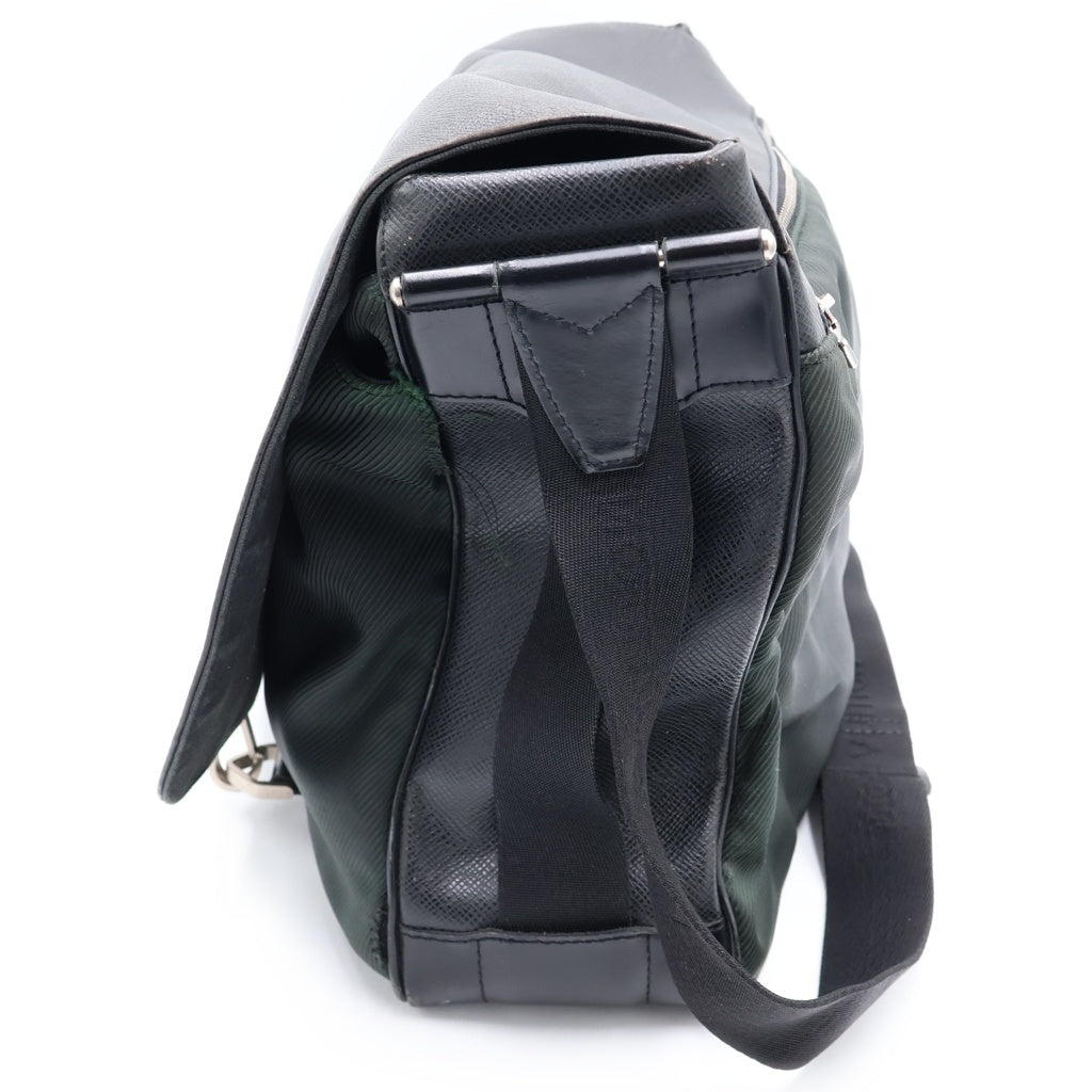 LOUIS VUITTON(ルイヴィトン) タイガ デルスー キャンバス レザー メッセンジャーバッグ ショルダーバッグ エピセア グリーン M30164 レディース