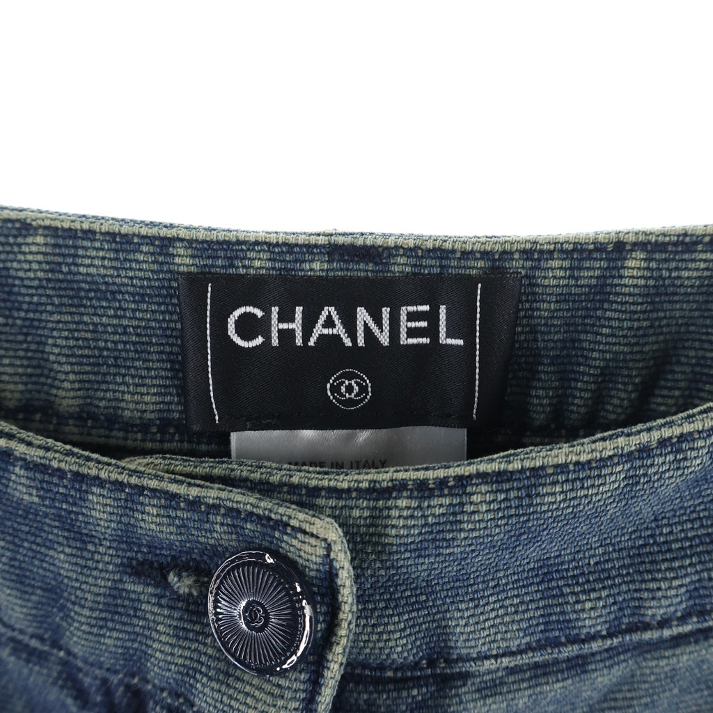CHANEL(シャネル) 01SS VINTAGE Crystal CC logo Wide Denim Pants クリスタルココマーク ワイドフレアデニムパンツ ロゴ インディゴ P17258V09672 レディース