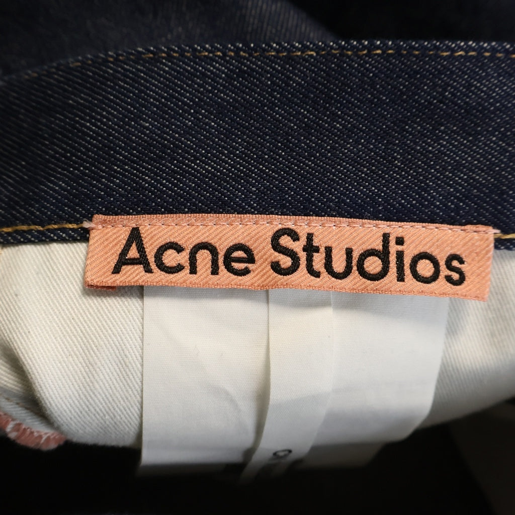 Acne Studios(アクネ ストゥディオズ) レギュラーフィット ボタンフライ デニムパンツ ジーンズ インディゴ B00402