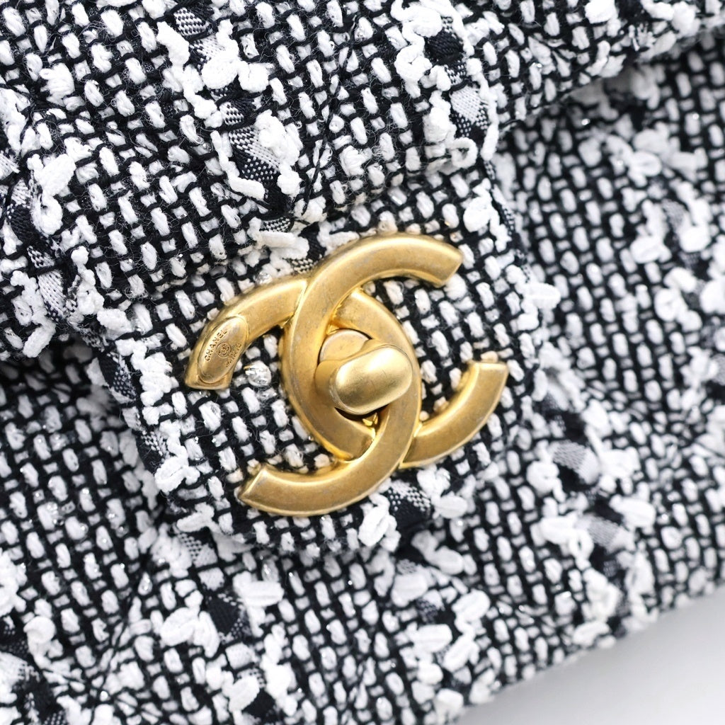 CHANEL(シャネル) マトラッセ ツイードチェーンショルダーバッグ ミニバッグ パールハンドル ブラック×ホワイト AS4384 ゴールド金具 レディース
