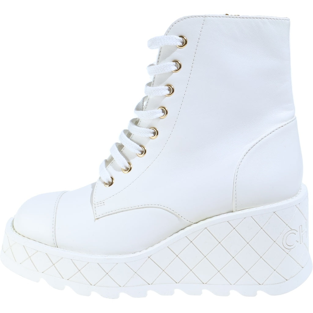 CHANEL(シャネル) COMBAT BOOTS コンバットブーツ シューズ 厚底 ホワイト ゴールド金具 ラムスキン G45388X01000 レディース