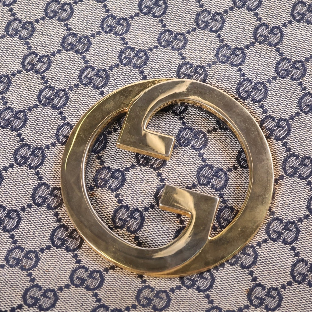 GUCCI(グッチ) GGキャンバス インターロッキング デカロゴ ショルダーバッグ ネイビー レザー×キャンバス ゴールド金具 レディース