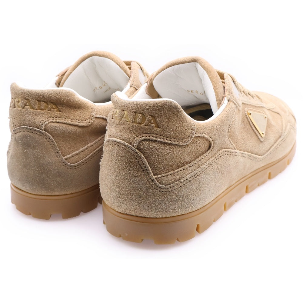 PRADA(プラダ) トライアングルロゴ スエード ローカットスニーカー ブラウン 2EG459