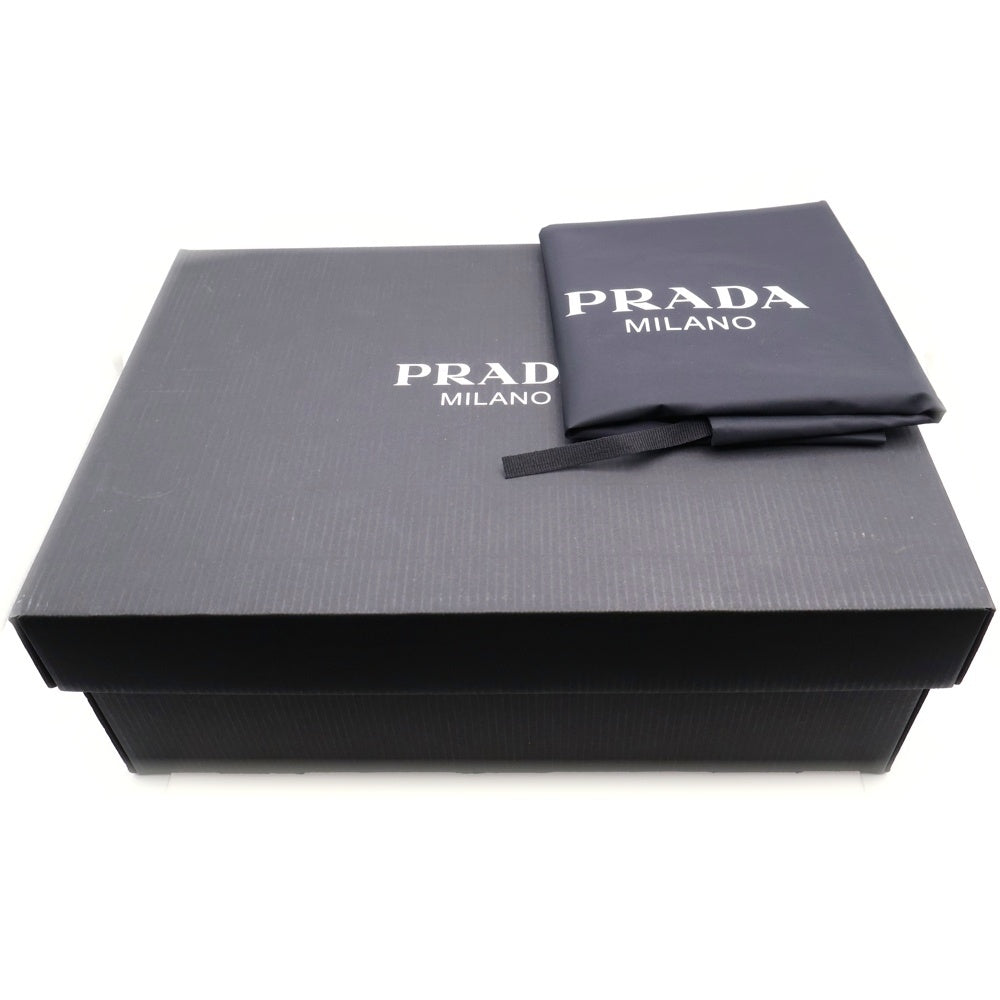PRADA(プラダ) トライアングルロゴ スエード ローカットスニーカー ブラウン 2EG459
