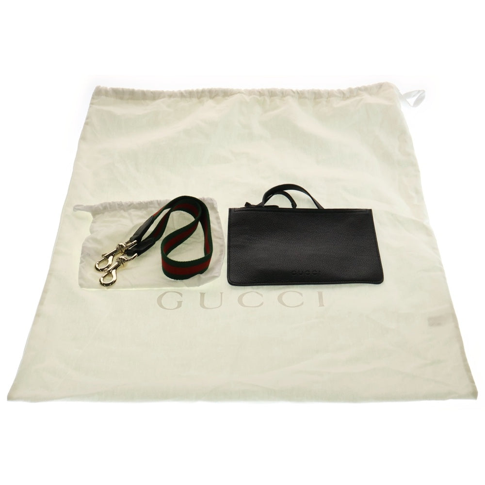 GUCCI(グッチ) GUCCI B ミディアムレザーショルダーバッグ ブラック 820169