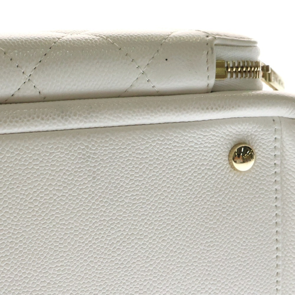CHANEL(シャネル) ビジネスアフィニティ マトラッセ チェーンショルダー2WAYバッグ キャビアスキン ホワイト GD金具 A93750