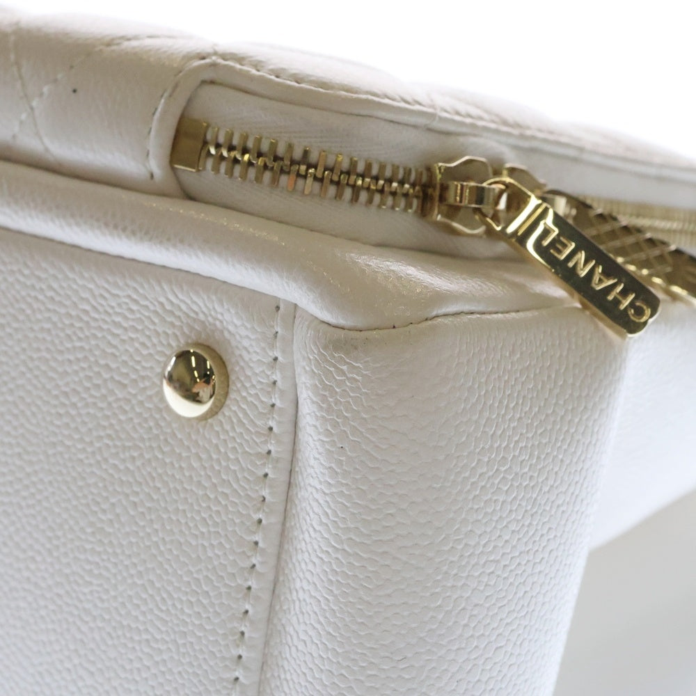 CHANEL(シャネル) ビジネスアフィニティ マトラッセ チェーンショルダー2WAYバッグ キャビアスキン ホワイト GD金具 A93750