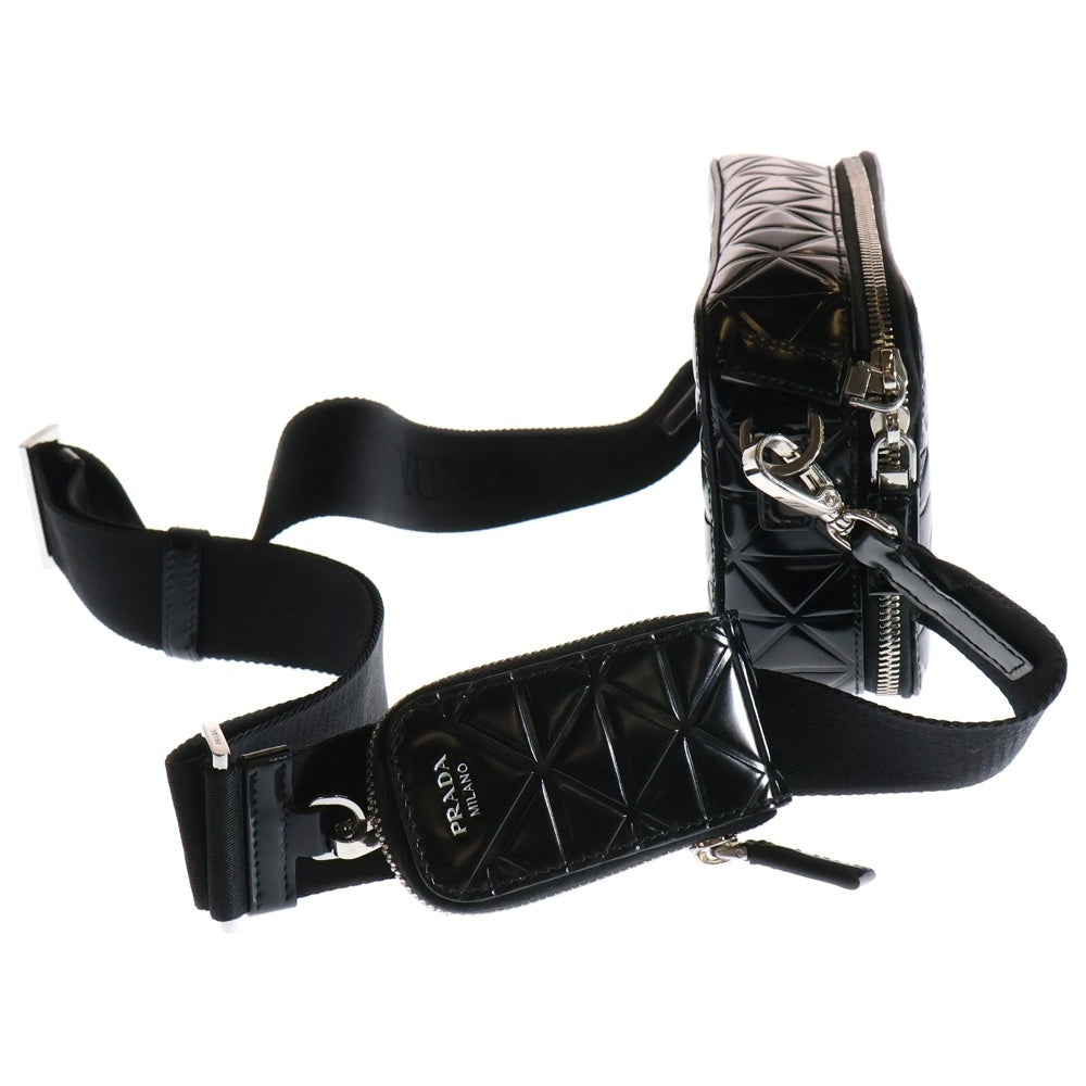 PRADA(プラダ) 23AW ブリック レザーショルダーバッグ ブラック 2VH070 ZO6 F0002 V ZMT