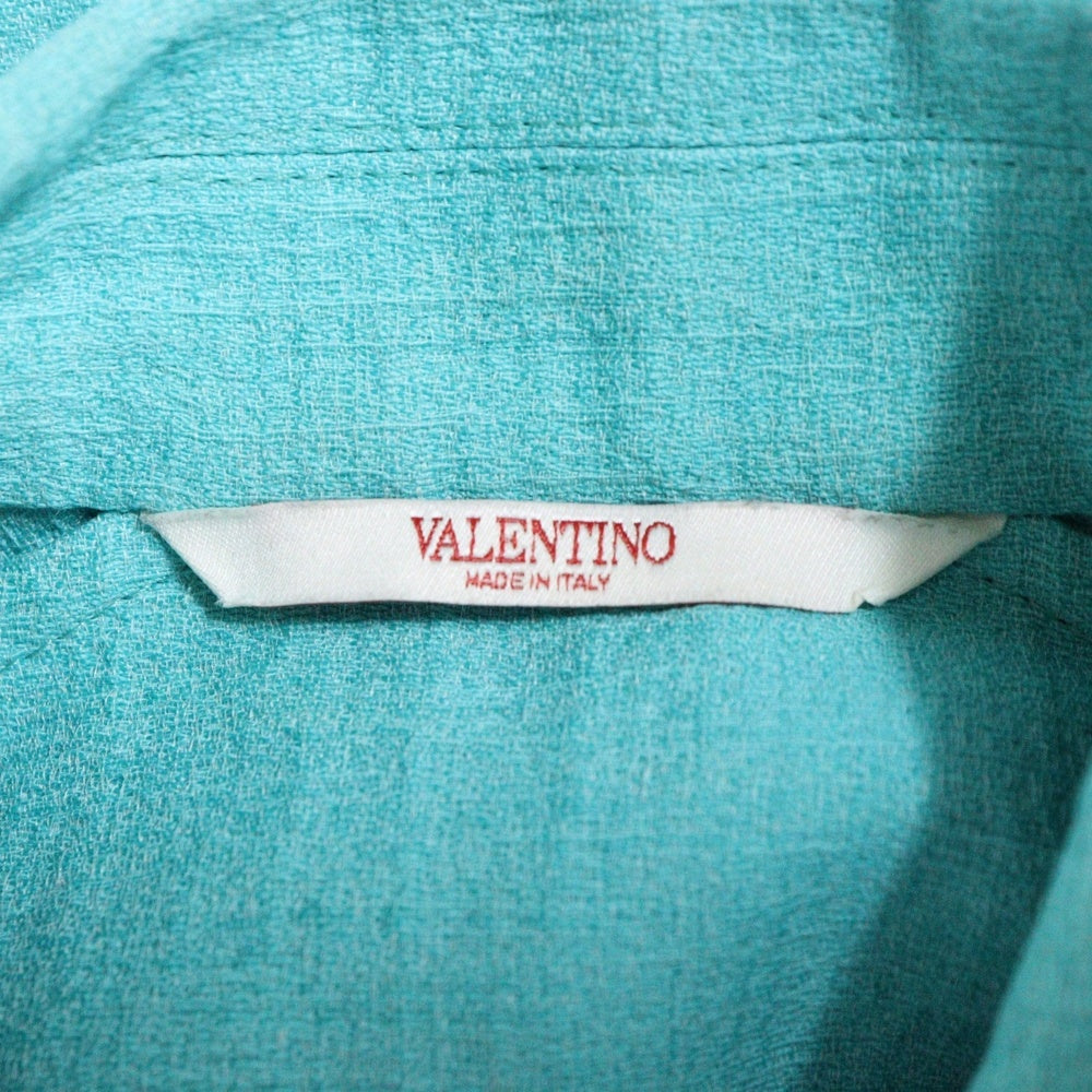 VALENTINO(ヴァレンティノ) フラワーエンブロイダリー 半袖シャツ 4V0AAE30AIT ブルー