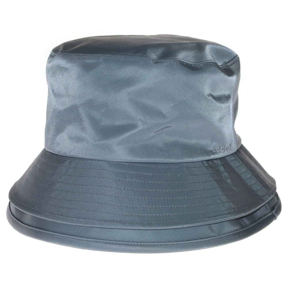 Sacai(サカイ) NYLON TWILL DOUBLE BR ロゴ刺繍 ナイロンバケットハット 帽子 グレー 23-0599S