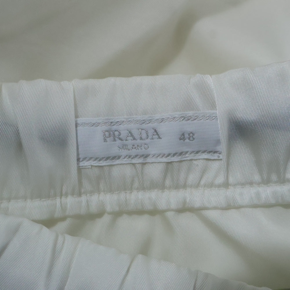 PRADA(プラダ) Re-Nylon トライアングルロゴ バミューダショーツ ハーフパンツ ホワイト SPH156