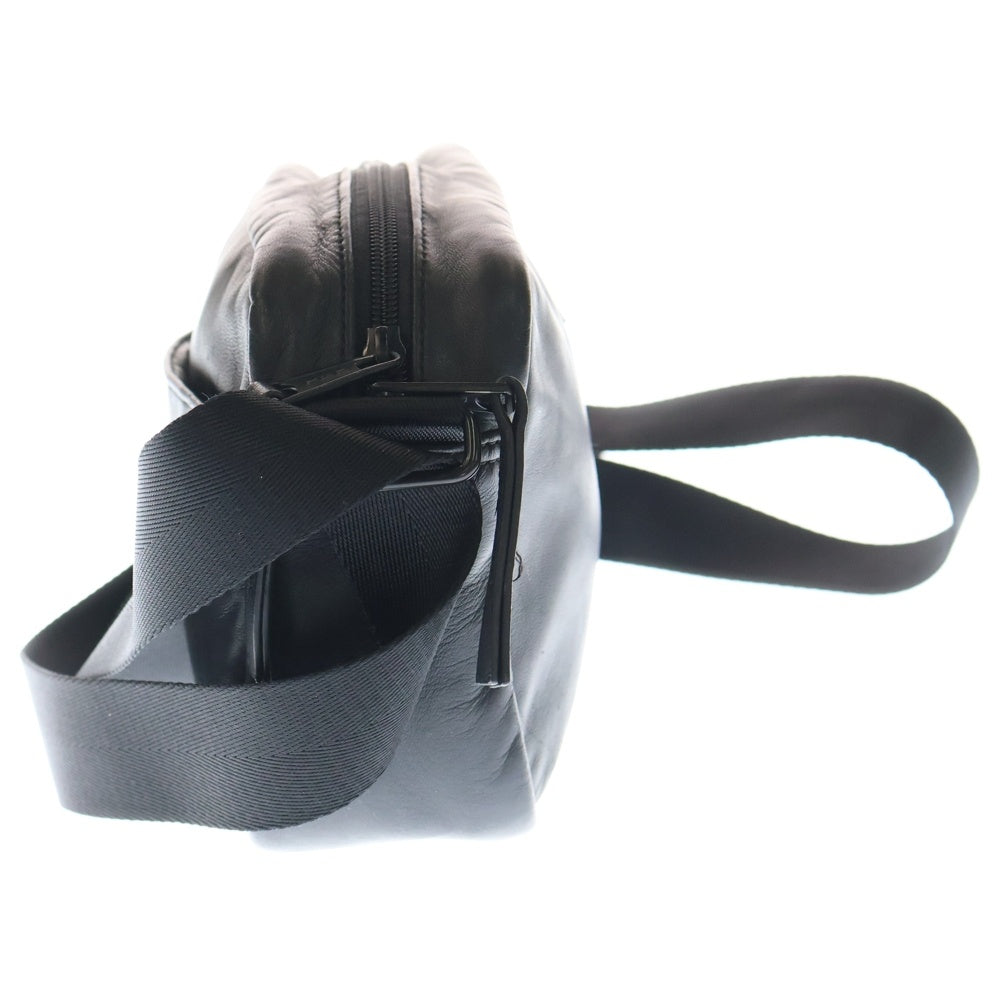 DIESEL(ディーゼル) Dロゴ レザーショルダーバッグ ブラック X10242 X10242