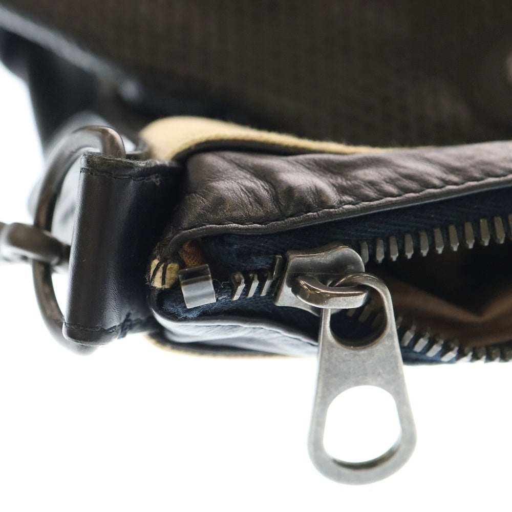 BOTTEGA VENETA(ボッテガヴェネタ) マルチポケット レザーハンドバッグ ブラック