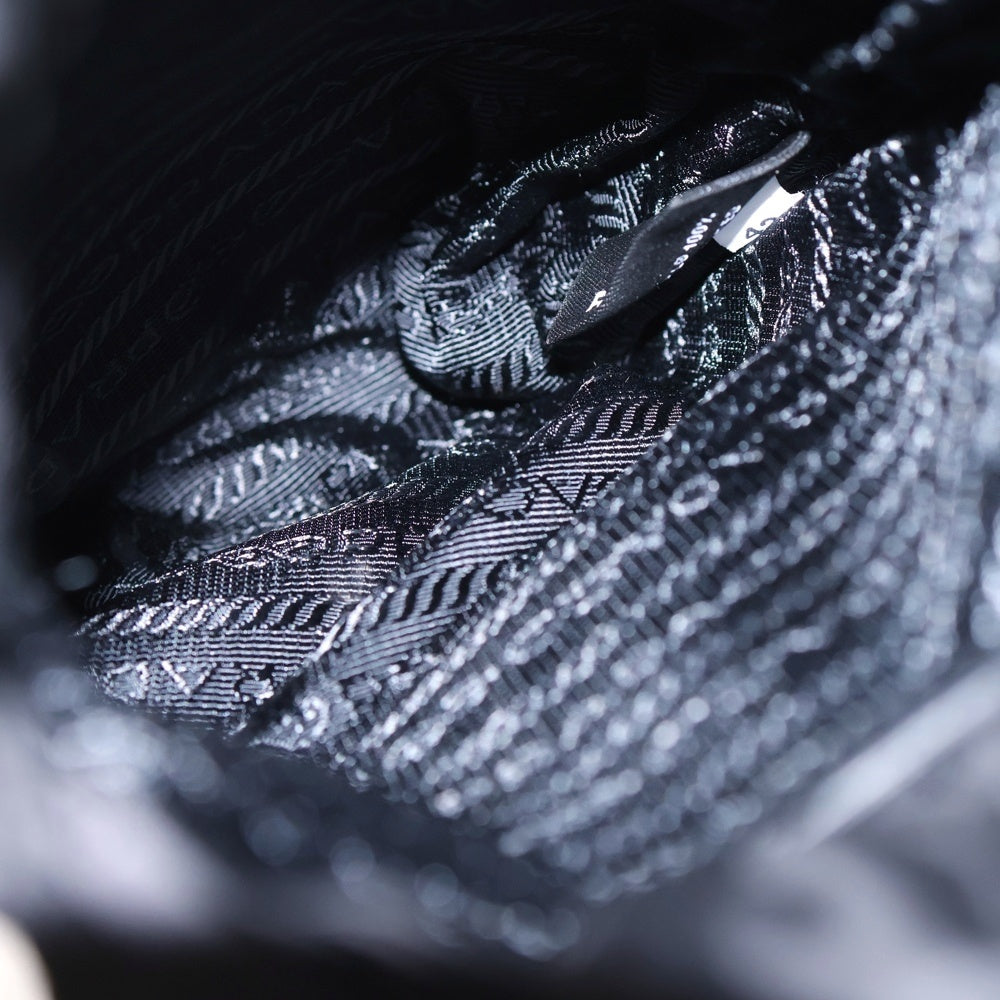 PRADA(プラダ) Re-Nylon スマートフォンケース ショルダーバッグ ブラック