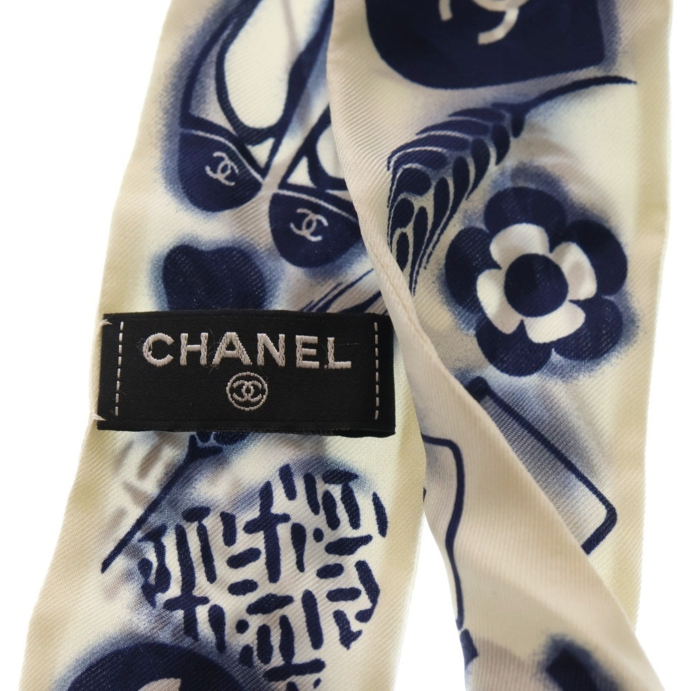 CHANEL(シャネル) アイコンモチーフ スカーフ ツイリー ホワイト/ブルー