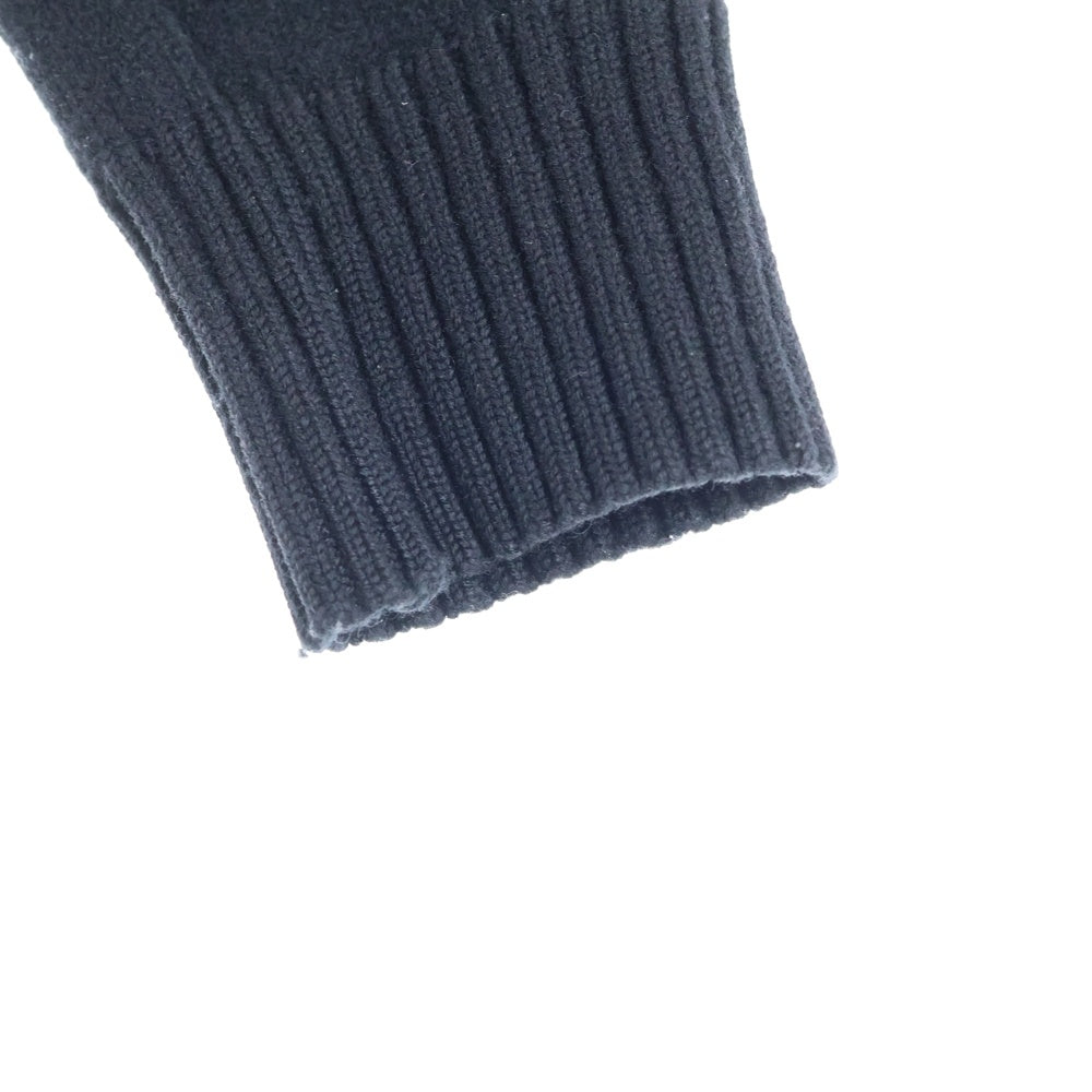 ami paris(アミパリス) ハートロゴタートルネックニット セーター ブラック H21K203.018