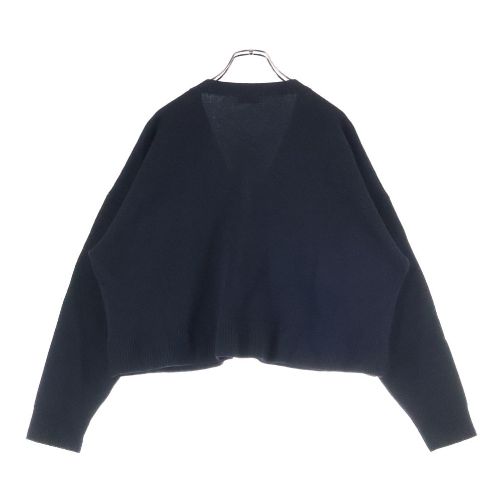 CELINE ブラック カーディガン トリオンフ金具が可愛い♪】CELINE グルメット カーディガン (CELINE