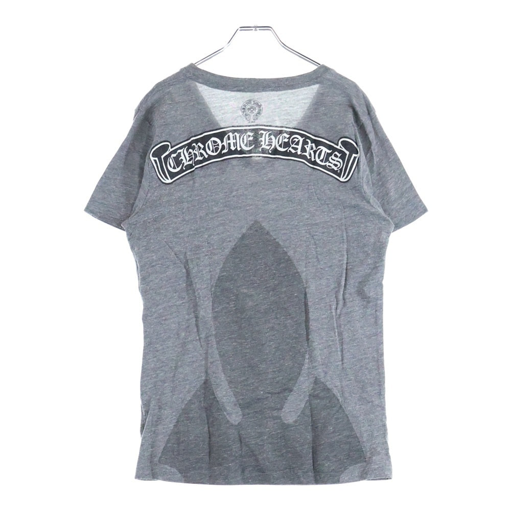 CHROME HEARTS(クロムハーツ) スクロールロゴVネック スクロールラベル