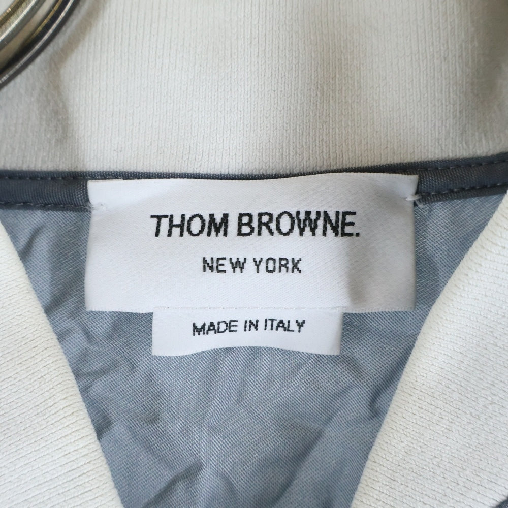 THOM BROWNE(トムブラウン) 4BARプリント ナイロンボンバージャケット グレー MJT152A-04429035