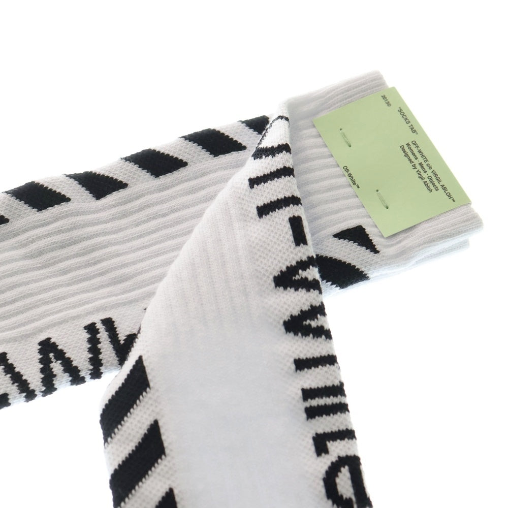 OFF-WHITE(オフホワイト) ロゴデザインソックス 靴下 ホワイト OMRA001F181200490110