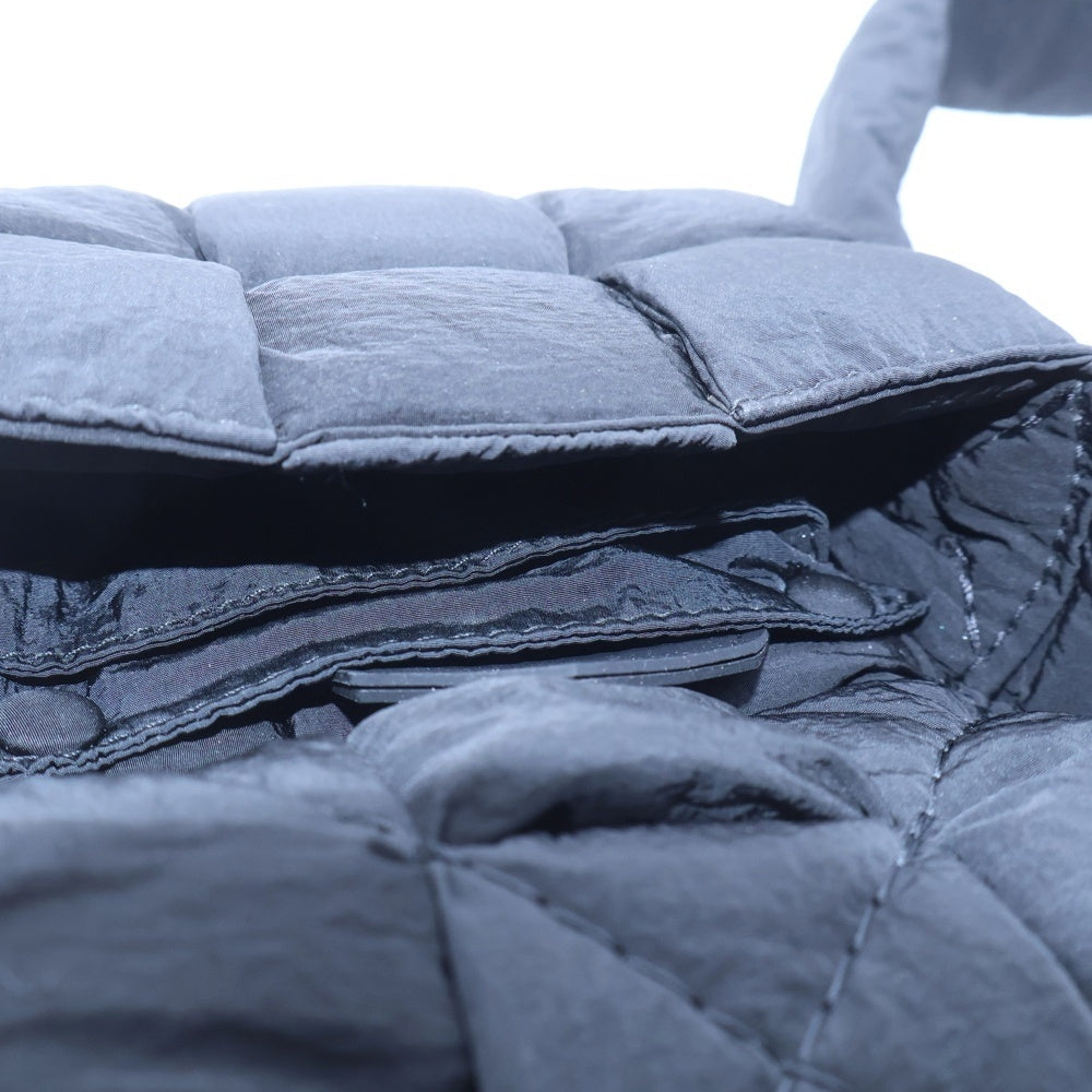 BOTTEGA VENETA(ボッテガヴェネタ) パデッドテック カセット ナイロンバック ショルダーバッグ ブラック レディース