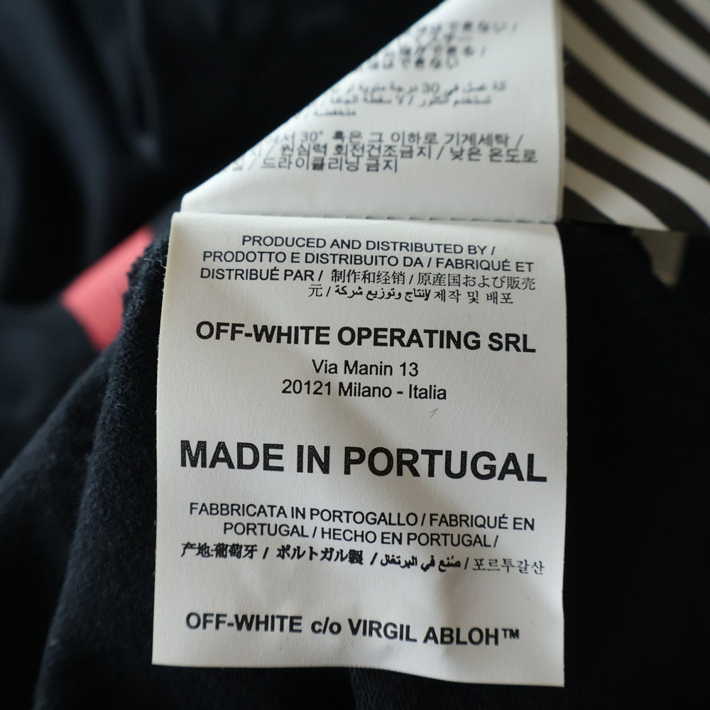 OFF-WHITE(オフホワイト) フロントグラフィック半袖Tシャツ カットソー ブラック OMAA027E19185007