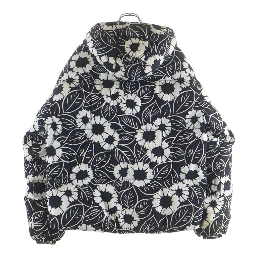 PRADA(プラダ) 21AW フローラル柄 ダウンジャケット トライアングルロゴ中綿ジャケット ブラック/ホワイト SGC025