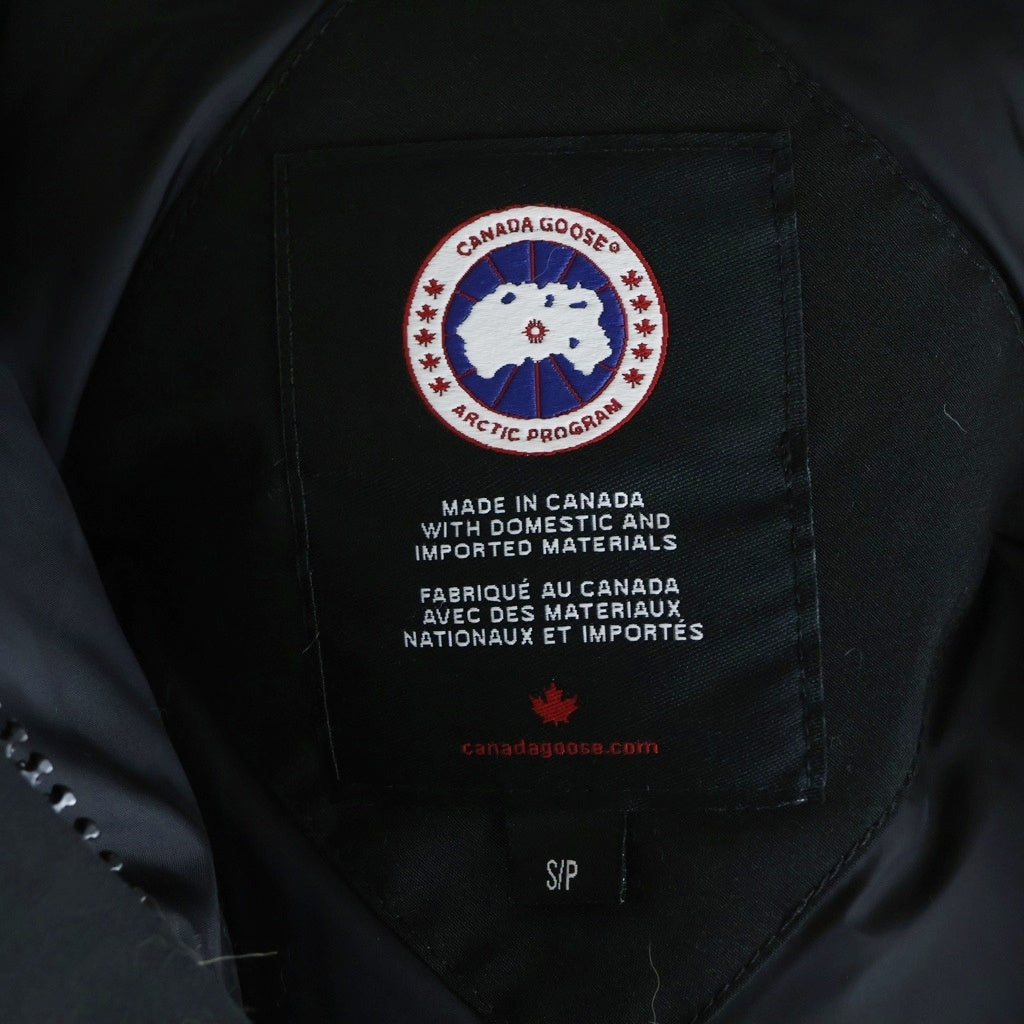 CANADA GOOSE(カナダグース) LABRADOR DOWN JACKET ラブラドール ワッペンロゴ ファーフーデッド ダウンジャケット レディース ブラック 7967JL