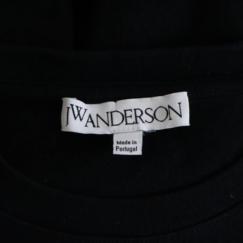 J.W.ANDERSON(ジェー ダブリュー アンダーソン) 25SS ANCHOR EMBROIDERY T-SHIRT フロントロゴ刺繍 クルーネック半袖カットソーTシャツ ブラック JT0257PG1510999