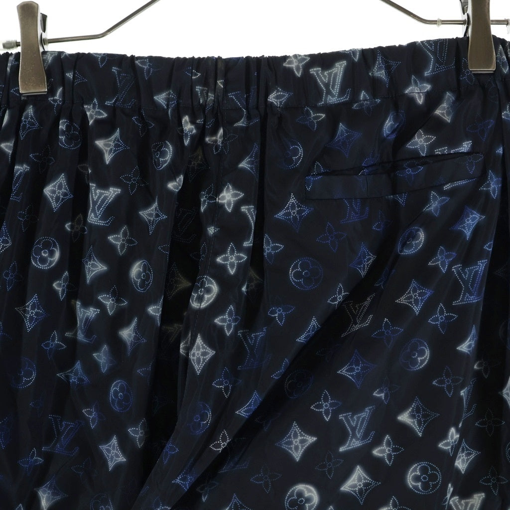 LOUIS VUITTON(ルイヴィトン) モノグラム ステンシルエフェクト ジョギングパンツ ナイロンパンツ ブラック/ブルー RW221W J56 FMPA55