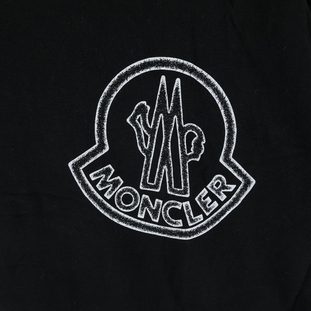 MONCLER(モンクレール) フロントロゴプリント半袖Tシャツ カットソー ブラック