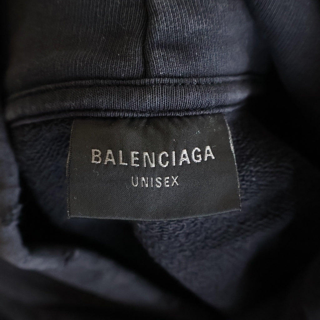 BALENCIAGA(バレンシアガ) 25SS ダメージ加工ロゴ プルオーバーパーカー ブラック 803265 TRVS9